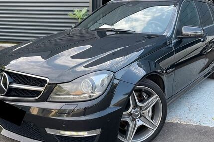Mercedes-Benz C 63 AMG 99.780 km 37.500 &euro; Soest 59494