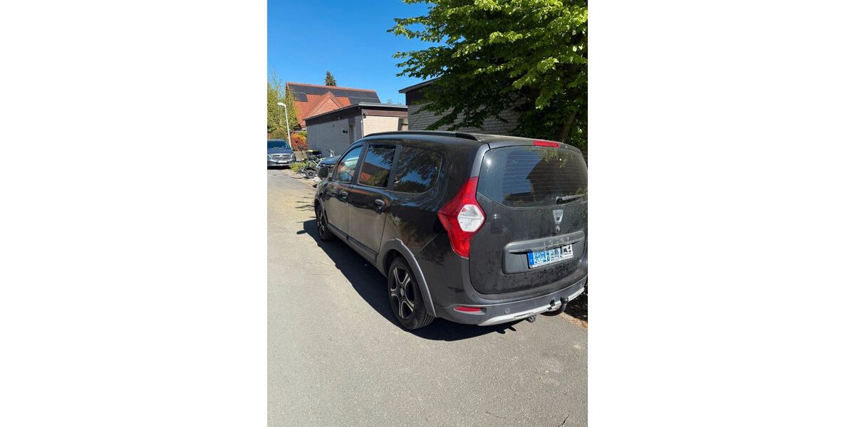 Dacia Lodgy 86.275 km 9.900 &euro; Gütersloh 33332