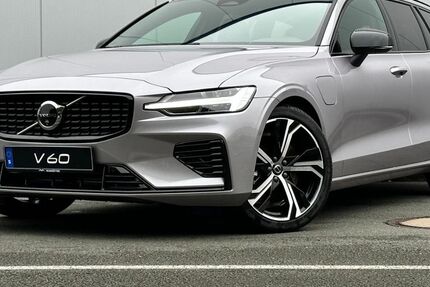 Volvo V60 2.000 km 56.970 &euro; Paderborn 33106