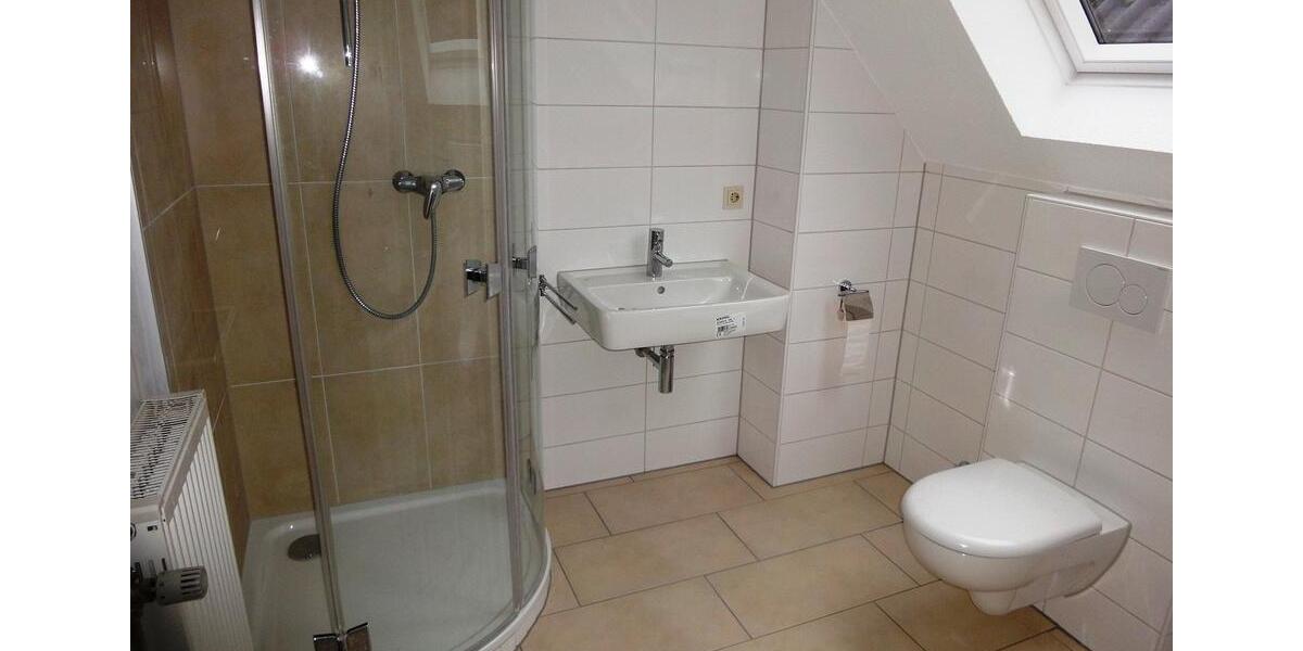 Dachgeschoßwohnung Bad Sassendorf - 3 Zimmer, 86 m&sup2;, 865&euro; | Angebot:25233608