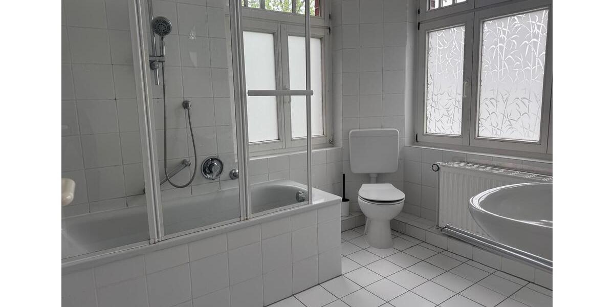 Etagenwohnung Verl - 1 Zimmer, 77 m&sup2;, 600&euro; | Angebot:26548249