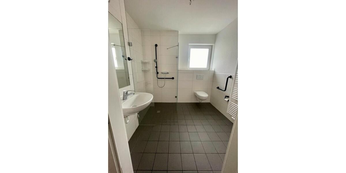 Etagenwohnung Erwitte - 2 Zimmer, 55 m&sup2;, 800&euro; | Angebot:26040057