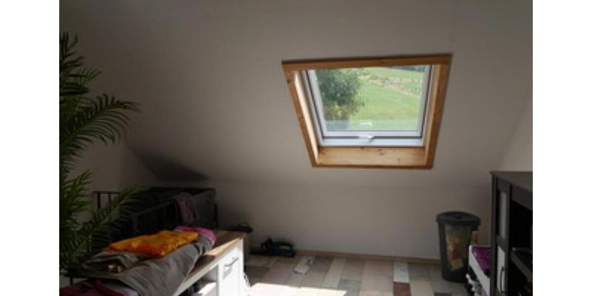 Dachgeschoßwohnung Warstein - 4 Zimmer, 75 m&sup2;, 430&euro; | Angebot:26026024