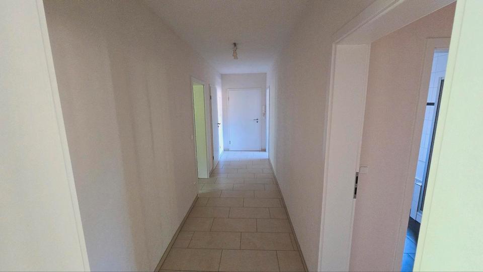 Etagenwohnung Gütersloh - 3 Zimmer, 117 m&sup2;, 1.200&euro; | Angebot:25589826