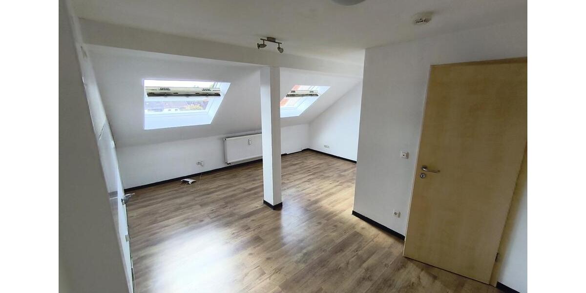 Dachgeschoßwohnung Paderborn - 2 Zimmer, 38 m&sup2;, 490&euro; | Angebot:26656166