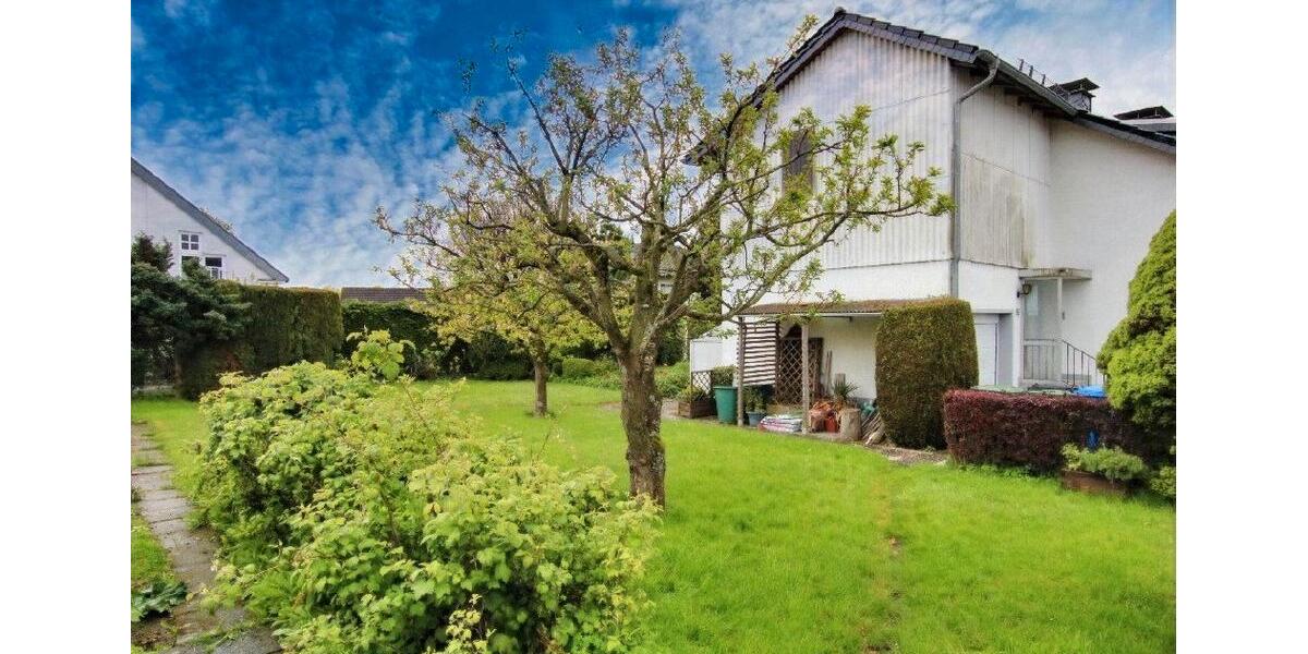 Dachgeschoßwohnung Rüthen - 3 Zimmer, 70 m&sup2;, 550&euro; | Angebot:26347693