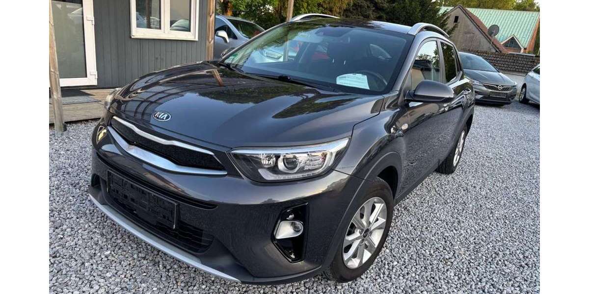 Kia Stonic 67.044 km 12.990 &euro; Paderborn 33104
