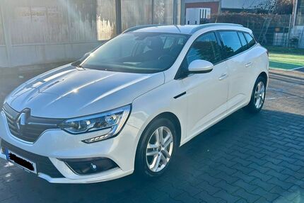 Renault Megane 136.000 km 8.950 &euro; Delbrück 33129