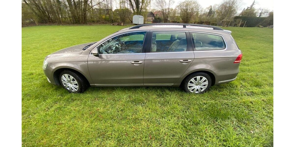 VW Passat Variant 198.000 km 7.500 &euro; Salzkotten 33154