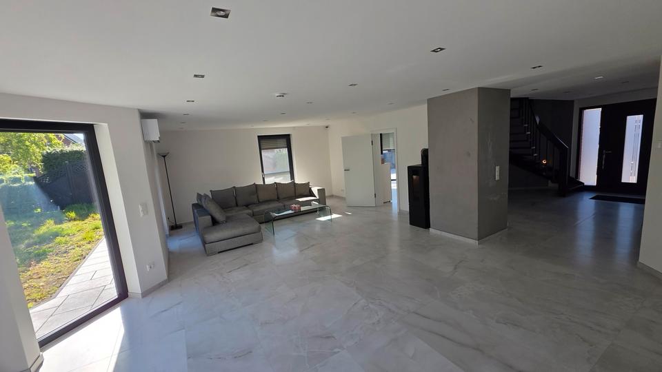 Einfamilienhaus Oelde - 5 Zimmer, 200 m&sup2;, 698.000&euro; | Angebot:26615015