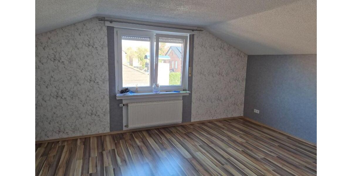Doppelhaushälfte Gütersloh - 5 Zimmer, 145 m&sup2;, 399.000&euro; | Angebot:25306252