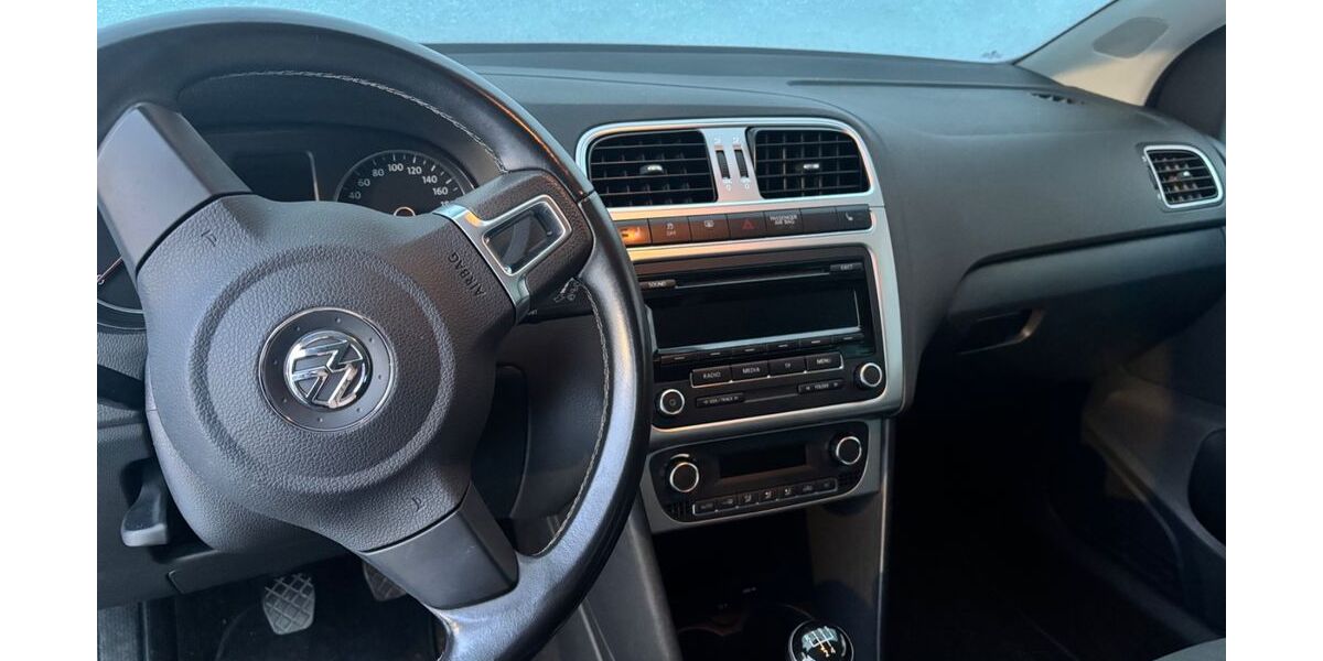 VW Polo 174.000 km 5.100 &euro; Ennigerloh 59320