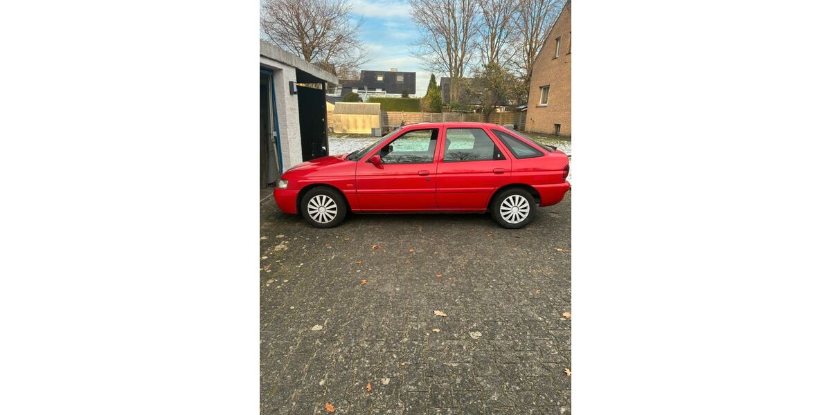 Ford Escort 93.074 km 799 &euro; Gütersloh 33335