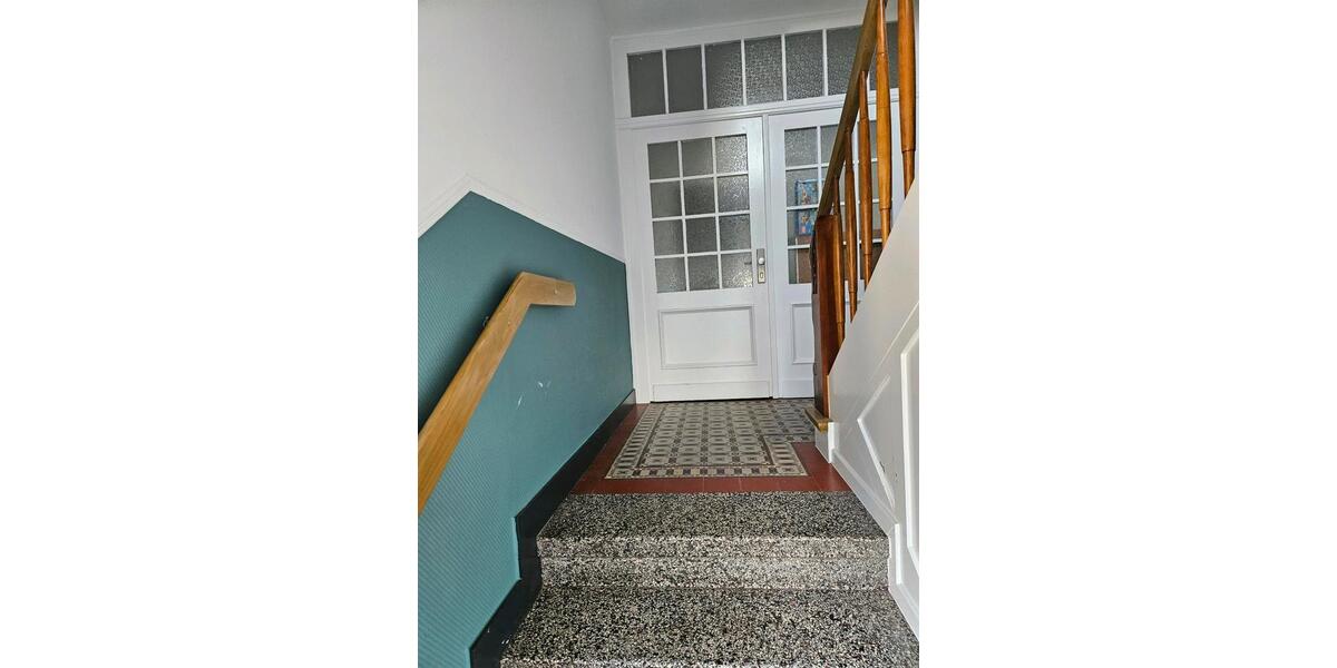 Dachgeschoßwohnung Gütersloh - 3 Zimmer, 45 m&sup2;, 590&euro; | Angebot:24454270