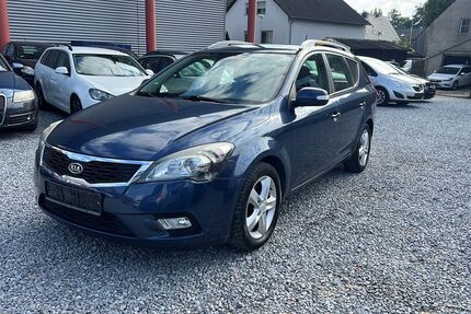 Kia ceed / Ceed 149.000 km 1.999 &euro; Paderborn 33100