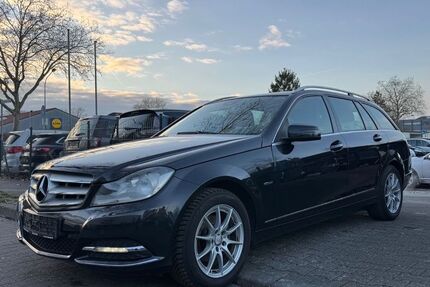 Mercedes-Benz C 180 215.370 km 4.690 &euro; Paderborn 33102