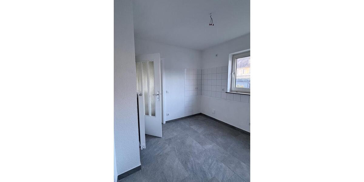 Reihenhaus Lippstadt Overhagen - 6 Zimmer, 151 m&sup2;, 1.450&euro; | Angebot:25795324