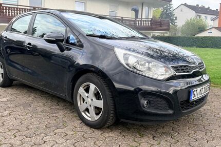 Kia Rio 183.579 km 5.000 &euro; Gütersloh 33332