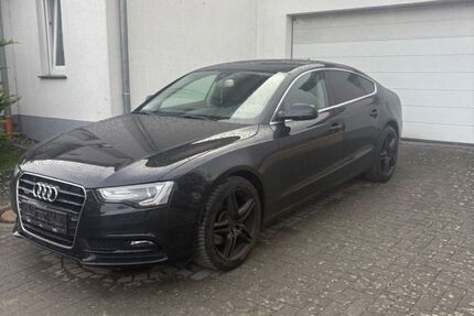 Audi A5 190.000 km 13.800 &euro; Gütersloh 33334