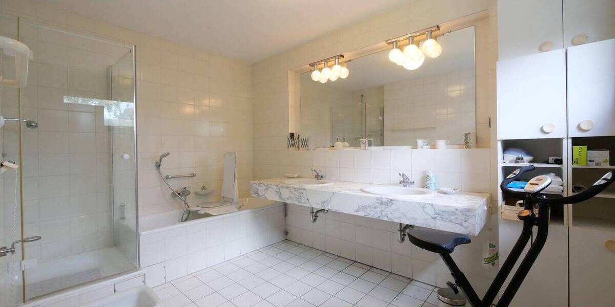 Einfamilienhaus Lippstadt Kernstadt - 6 Zimmer, 261 m&sup2;, 660.000&euro; | Angebot:25736021