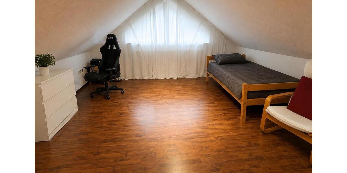 Etagenwohnung Delbrück - 4 Zimmer, 100 m&sup2;, 1.000&euro; | Angebot:26646070