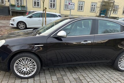Alfa Romeo Giulietta 207.000 km 4.500 &euro; Lippstadt 59555