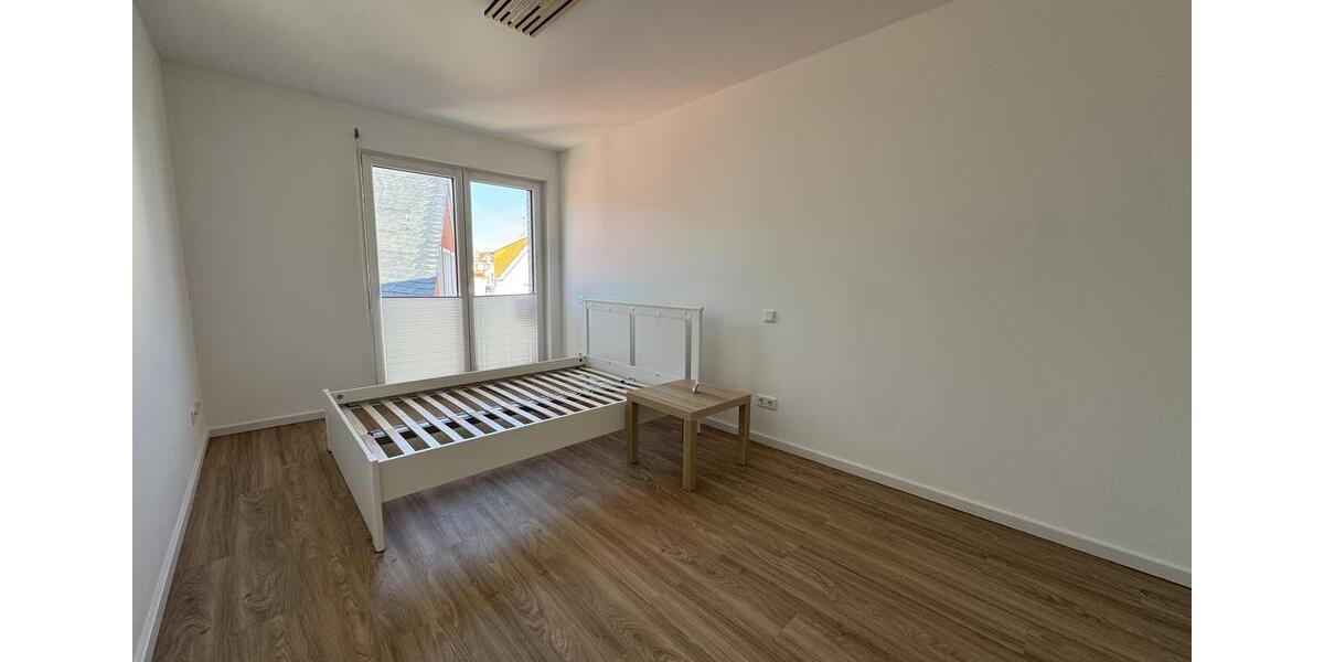 Etagenwohnung Gütersloh - 3 Zimmer, 82 m&sup2;, 1.080&euro; | Angebot:25807122