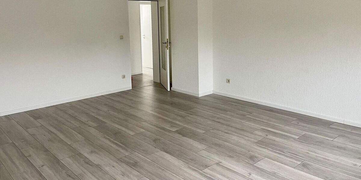 Etagenwohnung Paderborn OT Schloß Neuhaus Schloß Neuhaus - 3 Zimmer, 76 m&sup2;, 650&euro; | Angebot:25724174