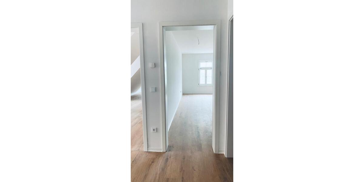 Dachgeschoßwohnung Paderborn - 2 Zimmer, 72 m&sup2;, 1.042&euro; | Angebot:26676319