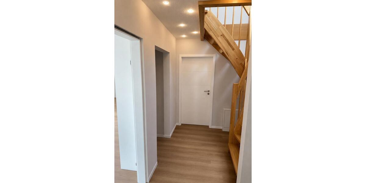 Maisonettenwohnung Salzkotten - 3.5 Zimmer, 80 m&sup2;, 1.055&euro; | Angebot:26580742