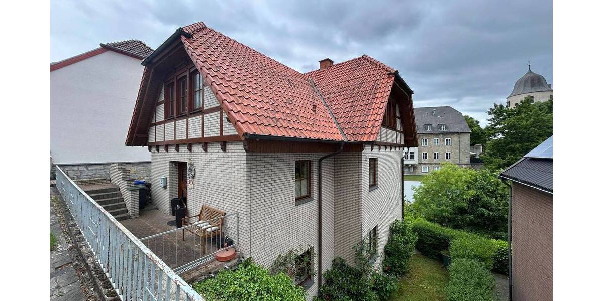Einfamilienhaus Büren / Wewelsburg Wewelsburg - 8 Zimmer, 178 m&sup2;, 295.000&euro; | Angebot:26715727