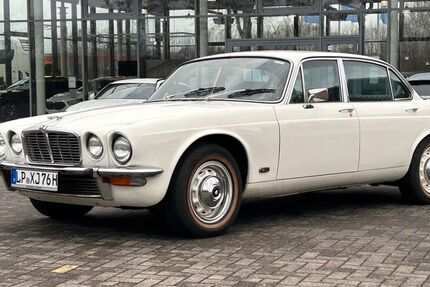 Jaguar XJ6 49.500 km 23.950 &euro; Lippstadt 59557
