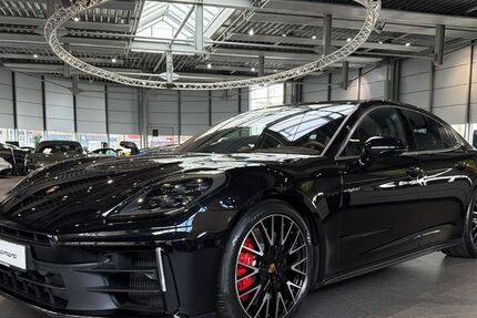 Porsche Panamera 15.950 km 164.890 &euro; Paderborn 33100