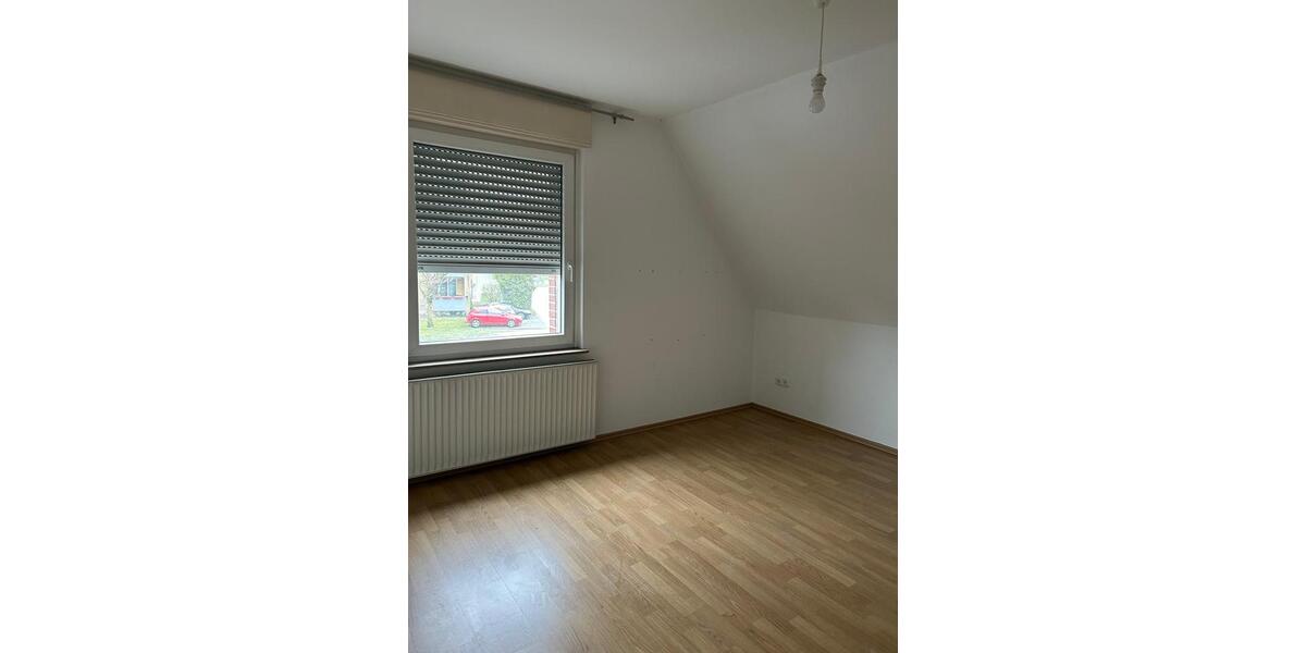 Etagenwohnung Gütersloh Kattenstroth - 4 Zimmer, 92 m&sup2;, 1.170&euro; | Angebot:25830180