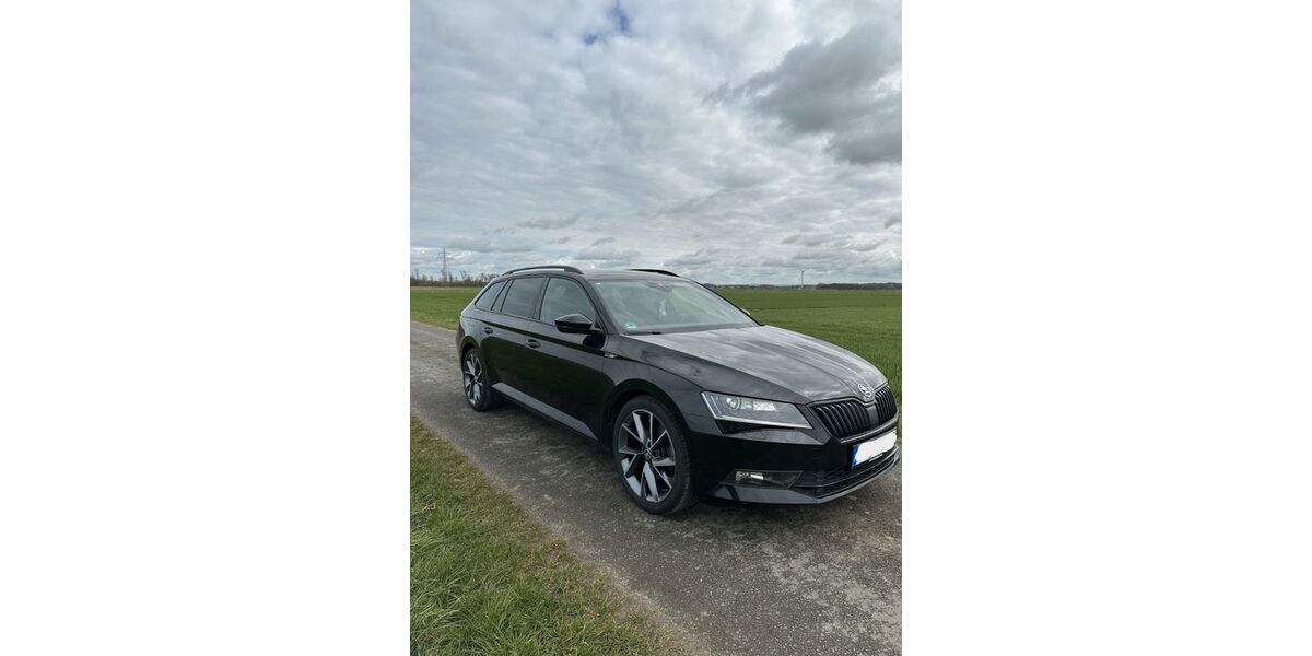 Skoda Superb 112.000 km 24.400 &euro; Salzkotten 33154