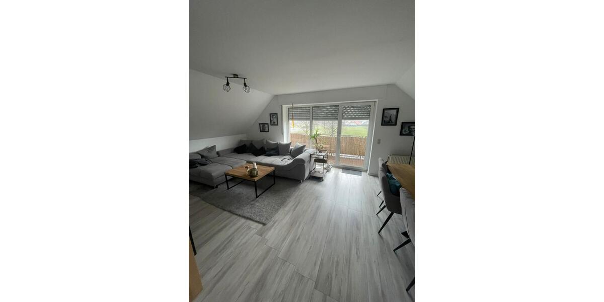 Dachgeschoßwohnung Verl - 2 Zimmer, 62 m&sup2;, 540&euro; | Angebot:25988642