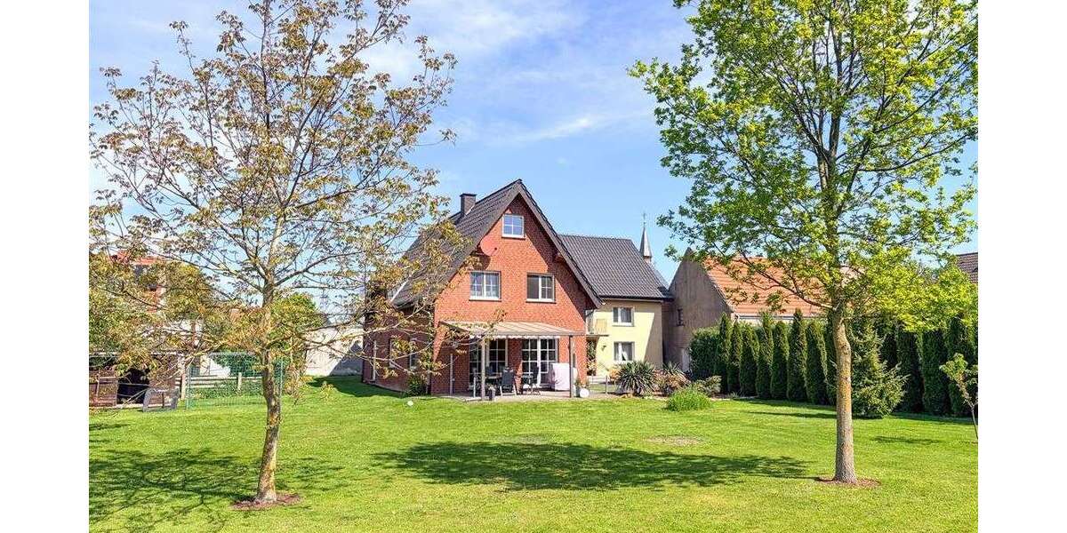 Einfamilienhaus Erwitte - 9 Zimmer, 266 m&sup2;, 448.000&euro; | Angebot:26799790