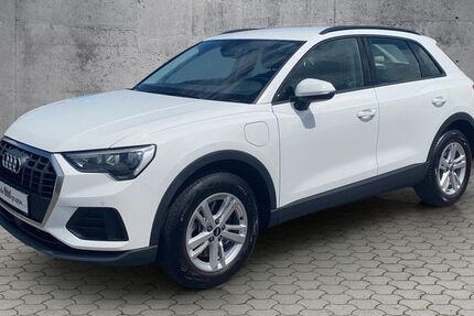 Audi Q3 50.800 km 26.490 &euro; Paderborn 33100