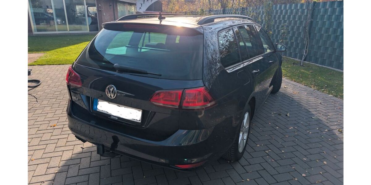 VW Golf 258.000 km 7.600 &euro; Lippstadt 59555