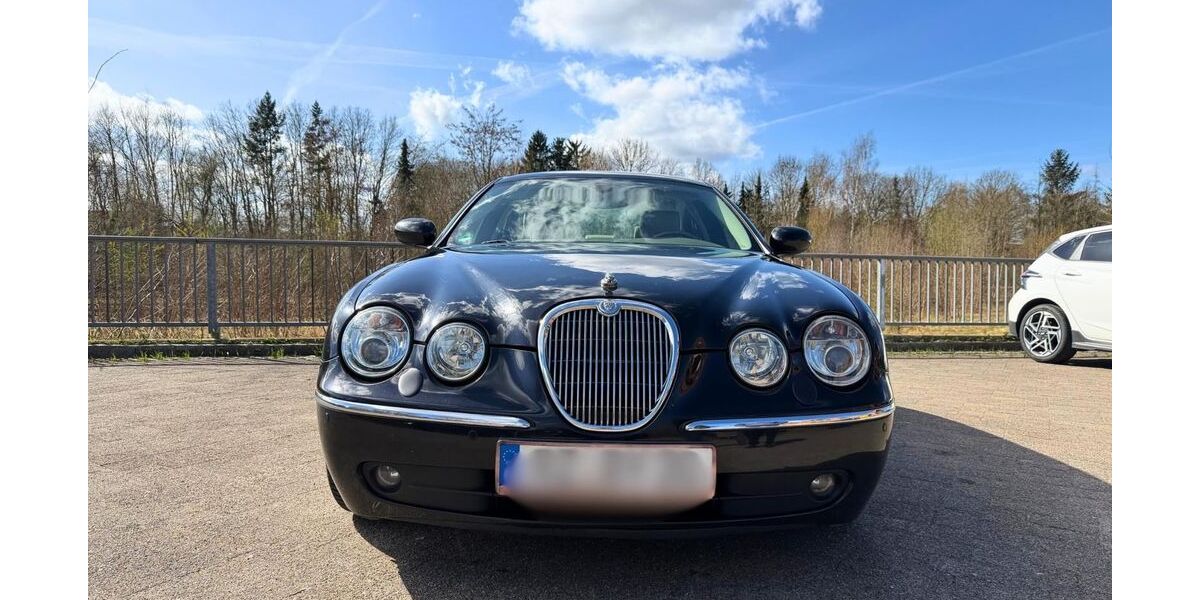 Jaguar S-Type 177.859 km 7.800 &euro; Paderborn 33098