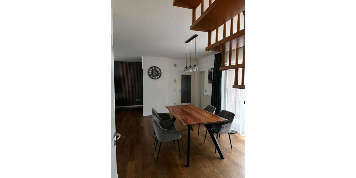 Dachgeschoßwohnung Herzebrock-Clarholz Clarholz - 4 Zimmer, 100 m&sup2;, 820&euro; | Angebot:26704297