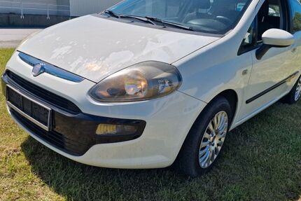 Fiat Punto 139.195 km 1.490 &euro; Soest 59494