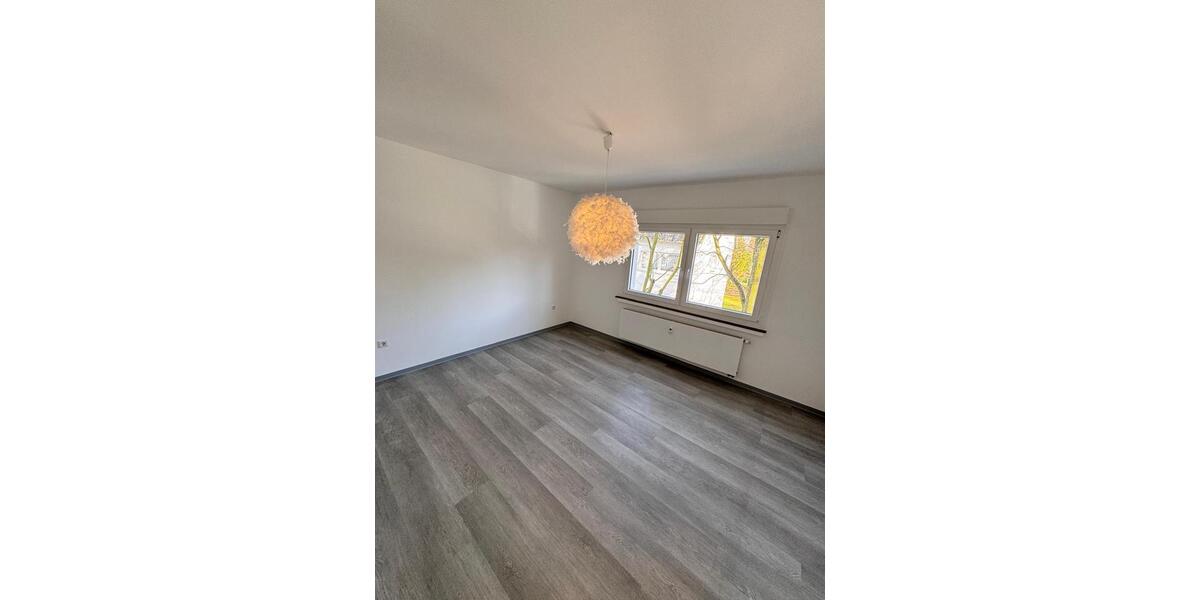 Etagenwohnung Lippstadt Overhagen - 3 Zimmer, 64 m&sup2;, 910&euro; | Angebot:25976728