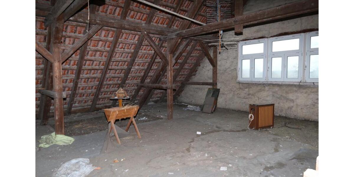 Einfamilienhaus Erwitte - 11 Zimmer, 483 m&sup2;, 590.000&euro; | Angebot:27014734