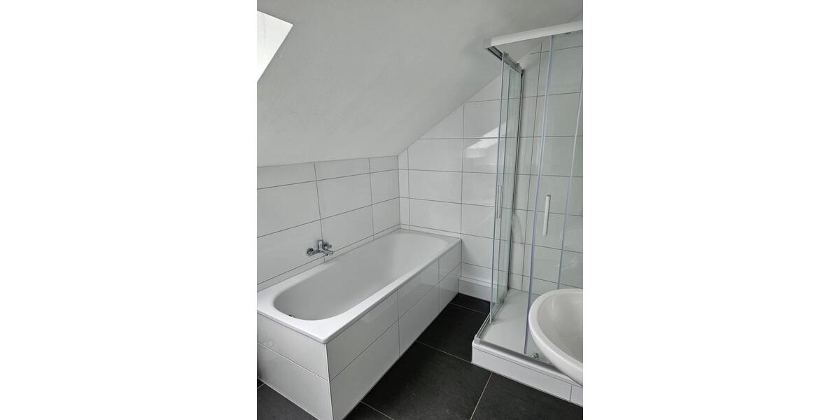 Doppelhaushälfte Bad Sassendorf - 4 Zimmer, 105 m&sup2;, 320.000&euro; | Angebot:25284705