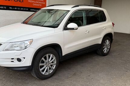 VW Tiguan 151.491 km 9.990 &euro; Möhnesee-Körbecke 59519