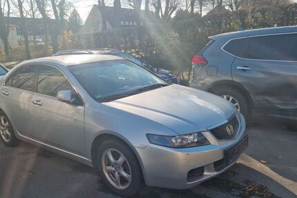 Honda Accord 180.000 km 3.500 &euro; Erwitte 59597