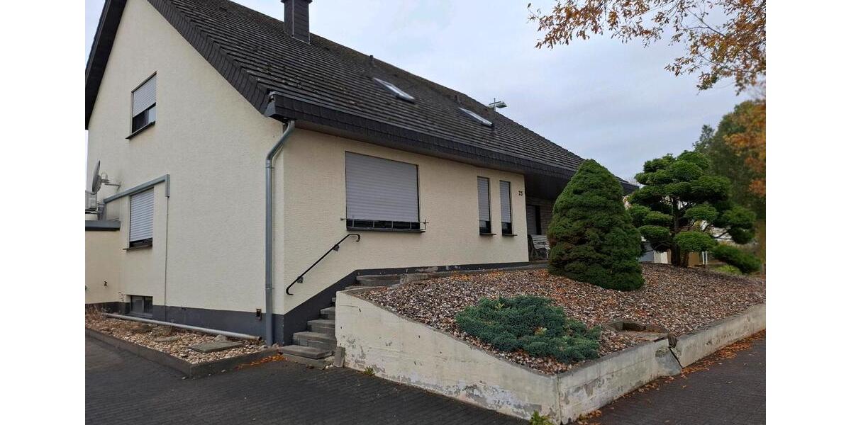 Erdgeschoßwohnung Lippstadt Bad Waldliesborn - 5 Zimmer, 136 m&sup2;, 348.000&euro; | Angebot:23371954