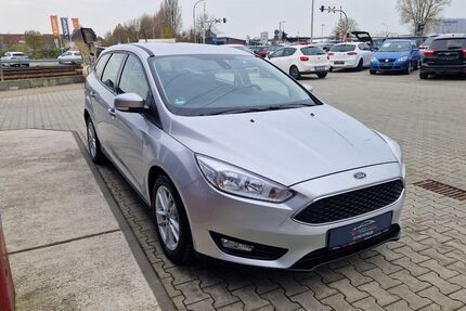Ford Focus 99.999 km 8.999 &euro; Paderborn 33104