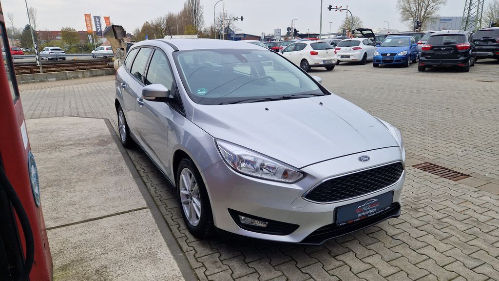 Ford Focus 99.999 km 8.999 &euro; Paderborn 33104